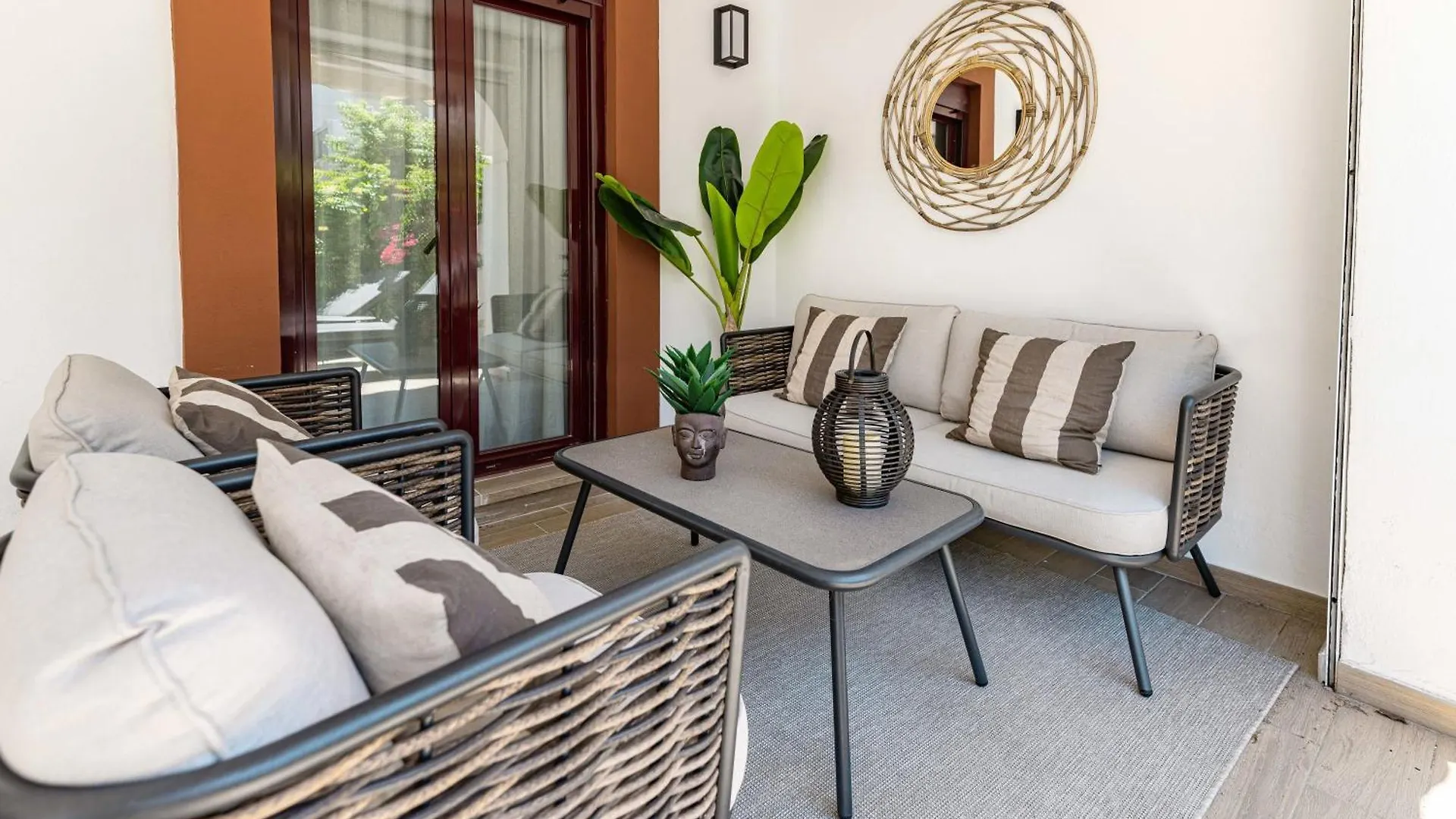 El Noray Ground Floor Apartment Beachside Marbella Spain